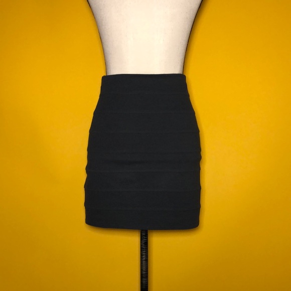 🟠 ACNE Studios 🟠 front-zipper mini skirt - Picture 3 of 7